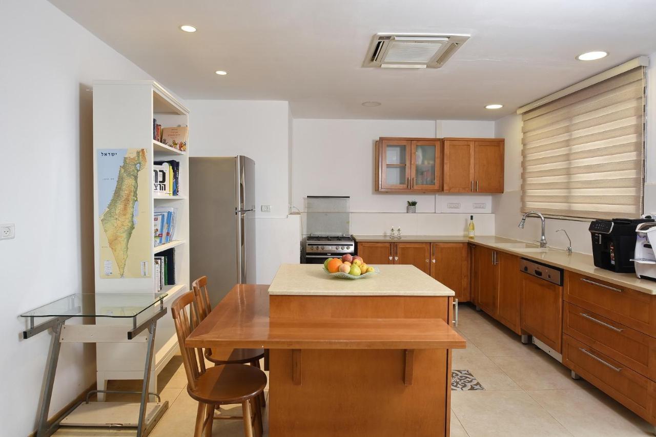 Levication 2 Bedrooms Pool&Jacuzzi Tiberias Exterior photo